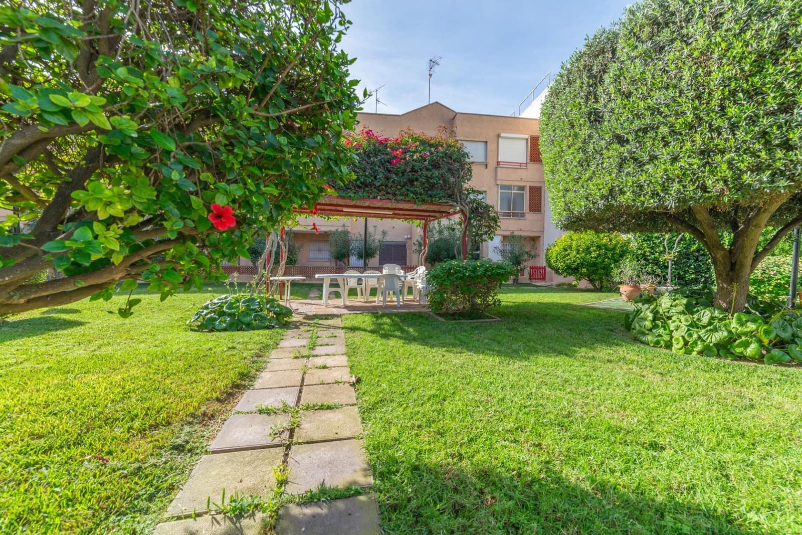 Piso de 2 habitaciones en Lo Pagan en venta con piscina - 169.900 € (Ref: 9393291)