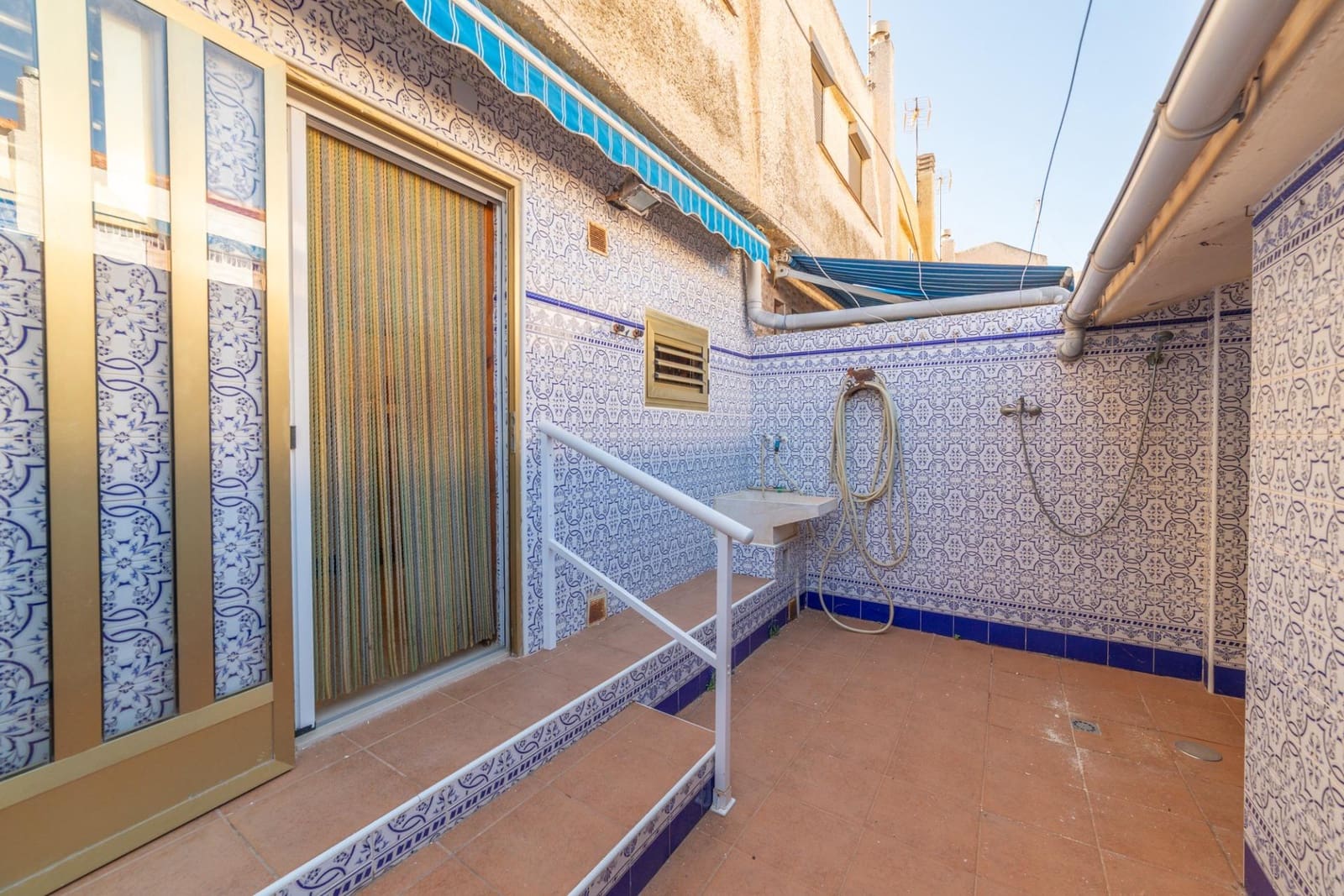 4 slaapkamer Rijtjeshuis te koop in Los Cuarteros met garage - € 183.500 (Ref: 9431229)