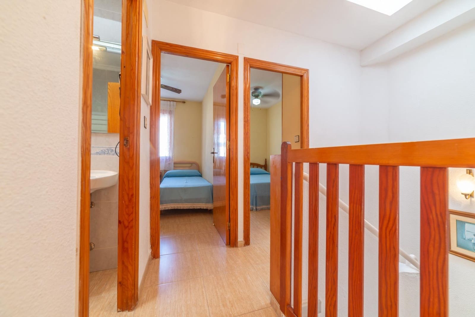 4 soveværelse Rækkehus til salg i Los Cuarteros med garage - € 183.500 (Ref: 9431229)