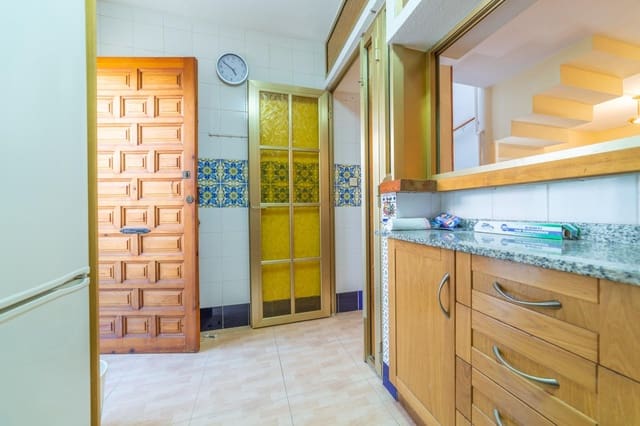 4 soveværelse Rækkehus til salg i Los Cuarteros, San Pedro del Pinatar med garage - € 183.500 (Ref: 9431229)