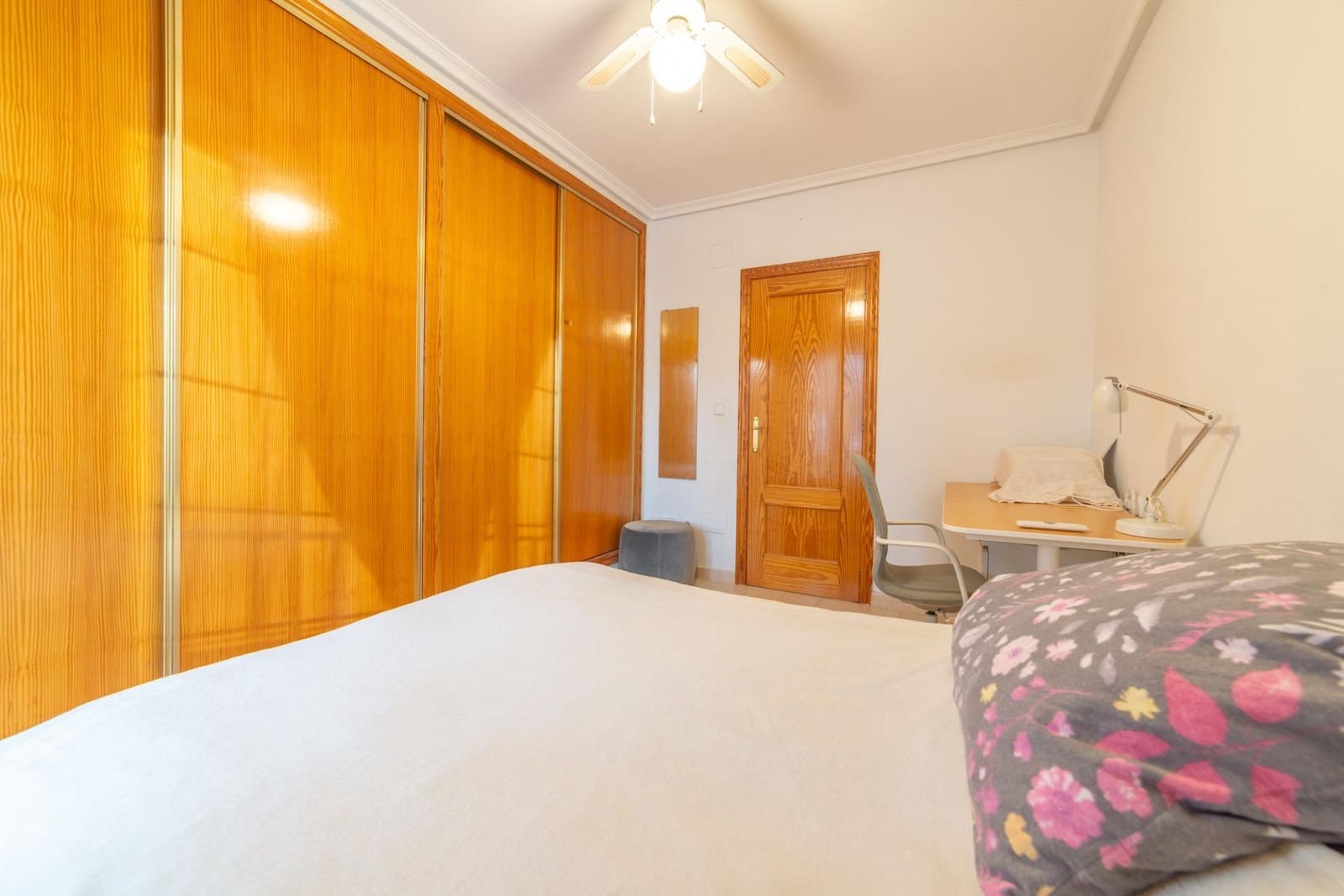 3 soveværelse Rækkehus til salg i Santiago de la Ribera med swimmingpool - € 159.000 (Ref: 9440024)