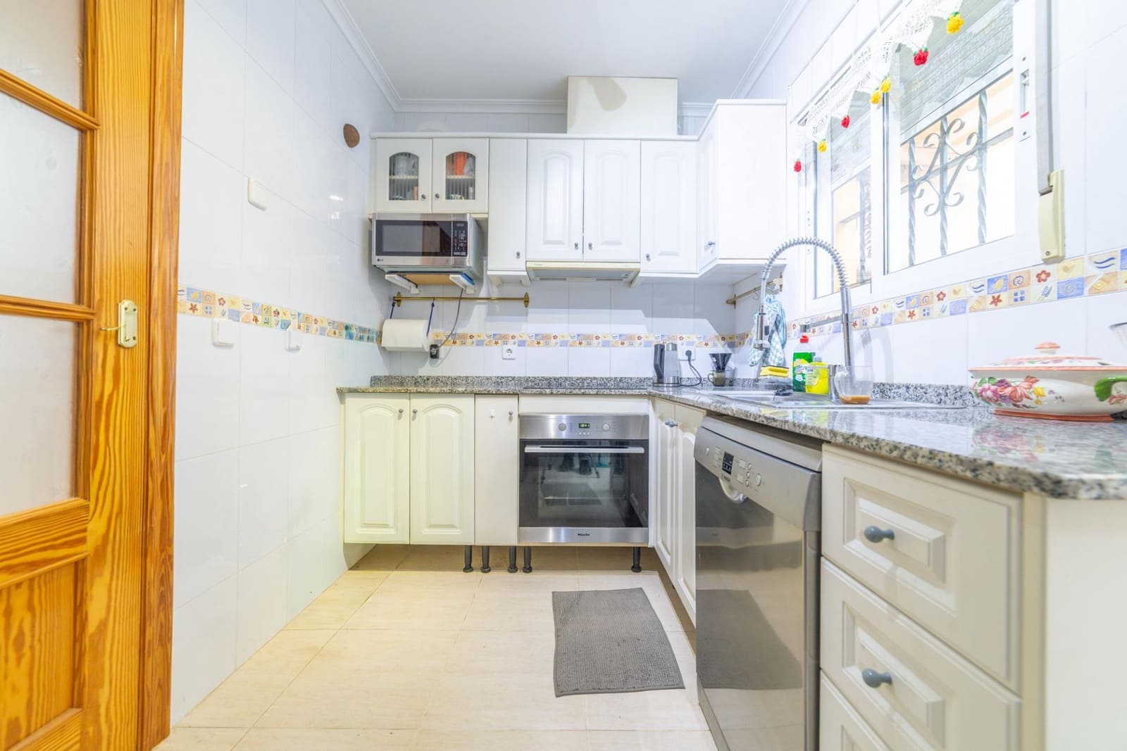 3 soveværelse Rækkehus til salg i Santiago de la Ribera med swimmingpool - € 159.000 (Ref: 9440024)