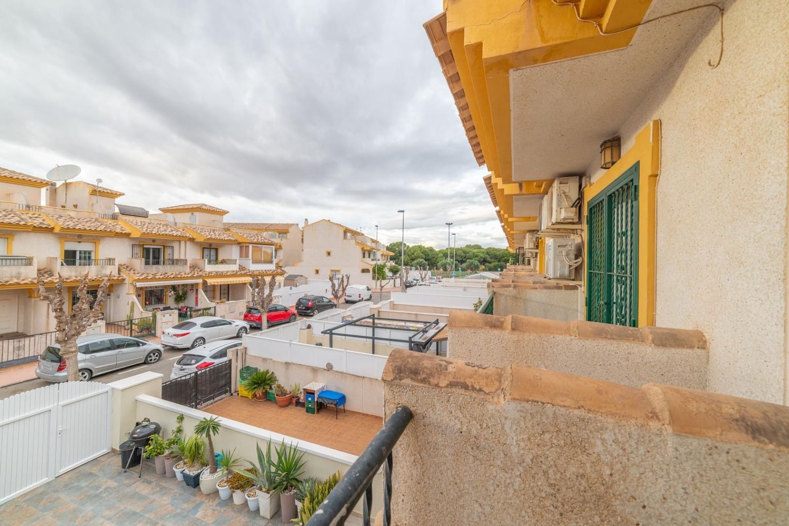 3 soveværelse Rækkehus til salg i Santiago de la Ribera med swimmingpool - € 159.000 (Ref: 9440024)