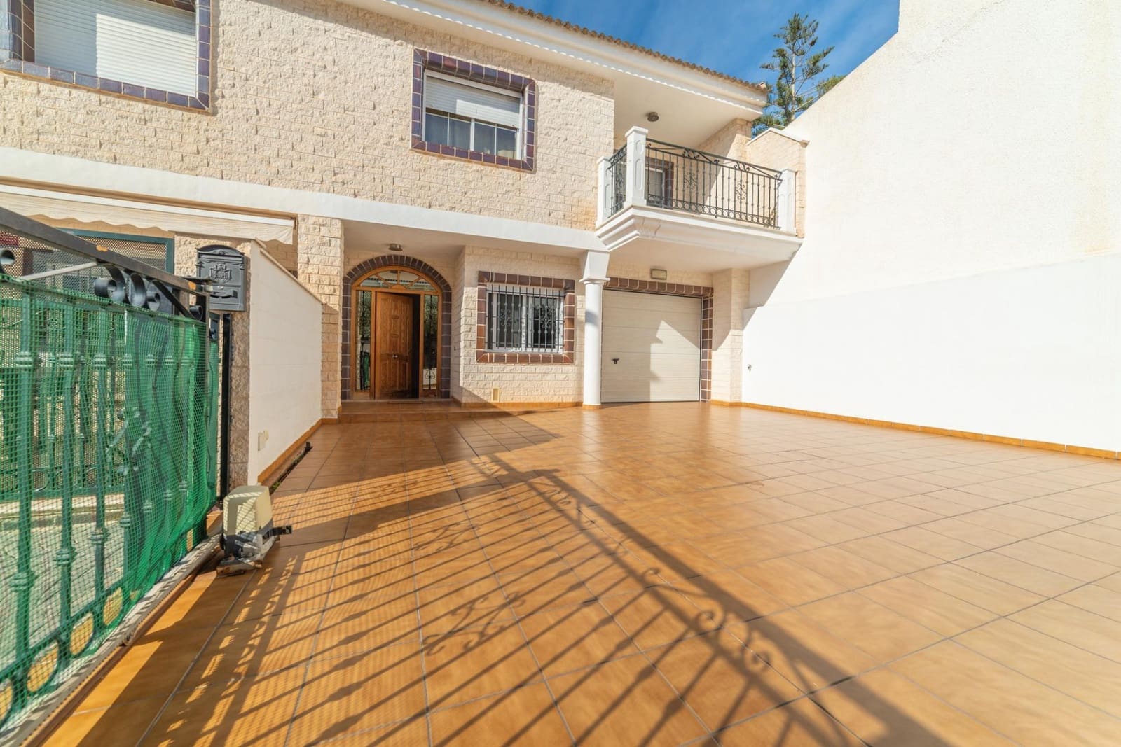 4 soveværelse Rækkehus til salg i San Pedro del Pinatar med garage - € 315.000 (Ref: 9450208)