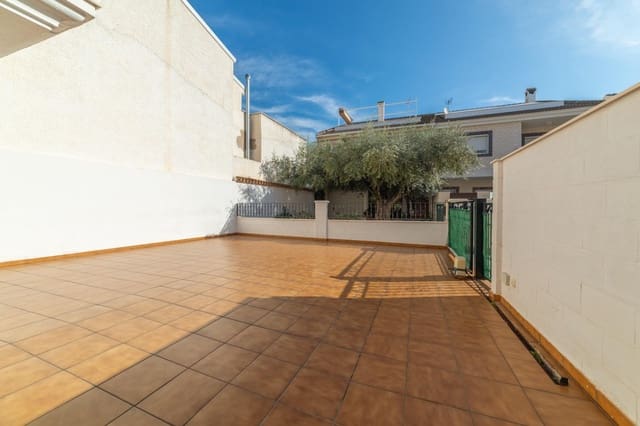 4 soveværelse Rækkehus til salg i San Pedro del Pinatar med garage - € 315.000 (Ref: 9450208)