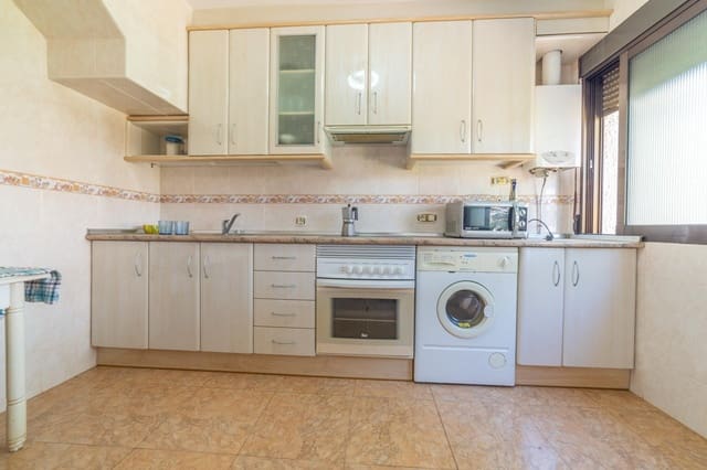 4 makuuhuone Huoneisto myytävänä paikassa Lo Pagan, San Pedro del Pinatar mukana 
autotalli - 167 000 € (Ref: 9470663)