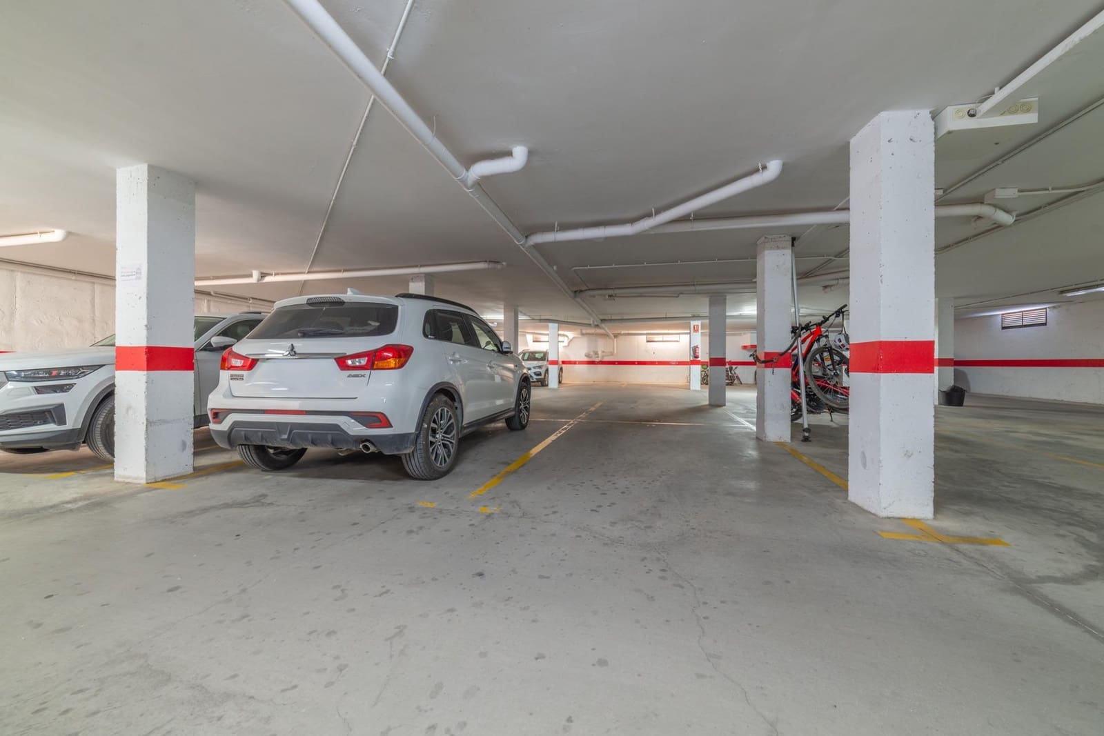 4 chambre Appartement à vendre à San Cayetano - 179 500 € (Ref: 9497144)