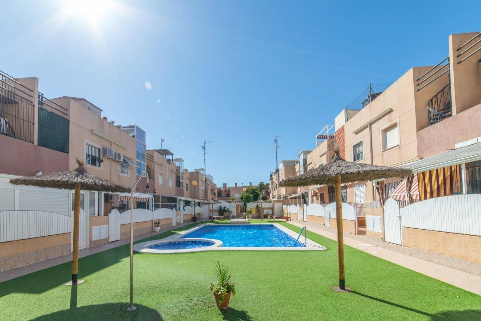 2 makuuhuone Kattohuoneisto myytävänä paikassa Santiago de la Ribera mukana uima-altaan - 112 000 € (Ref: 9502215)