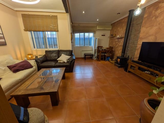 2 makuuhuone Kattohuoneisto myytävänä paikassa Santiago de la Ribera, San Javier mukana uima-altaan - 112 000 € (Ref: 9502215)