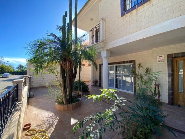 Pareado de 3 habitaciones en San Javier en venta con garaje - 329.900 € (Ref: 9536770)