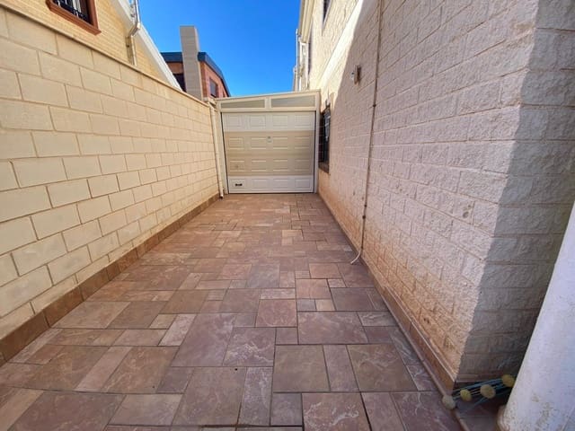 Pareado de 3 habitaciones en San Javier en venta con garaje - 329.900 € (Ref: 9536770)