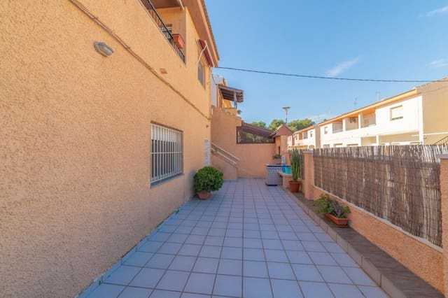 3 sovrum Hus till salu i San Pedro del Pinatar med garage - 299 000 € (Ref: 9543527)