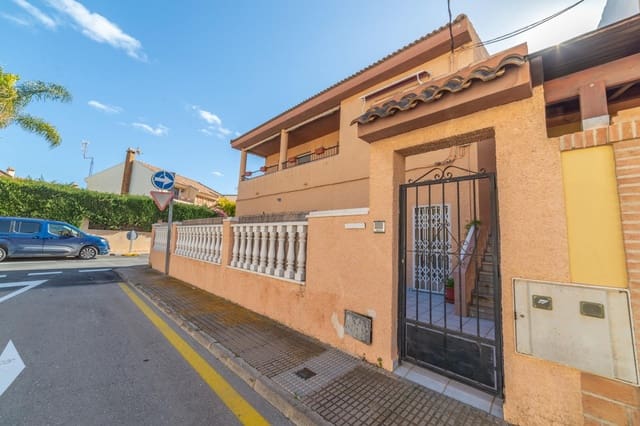 3 sovrum Hus till salu i San Pedro del Pinatar med garage - 299 000 € (Ref: 9543527)