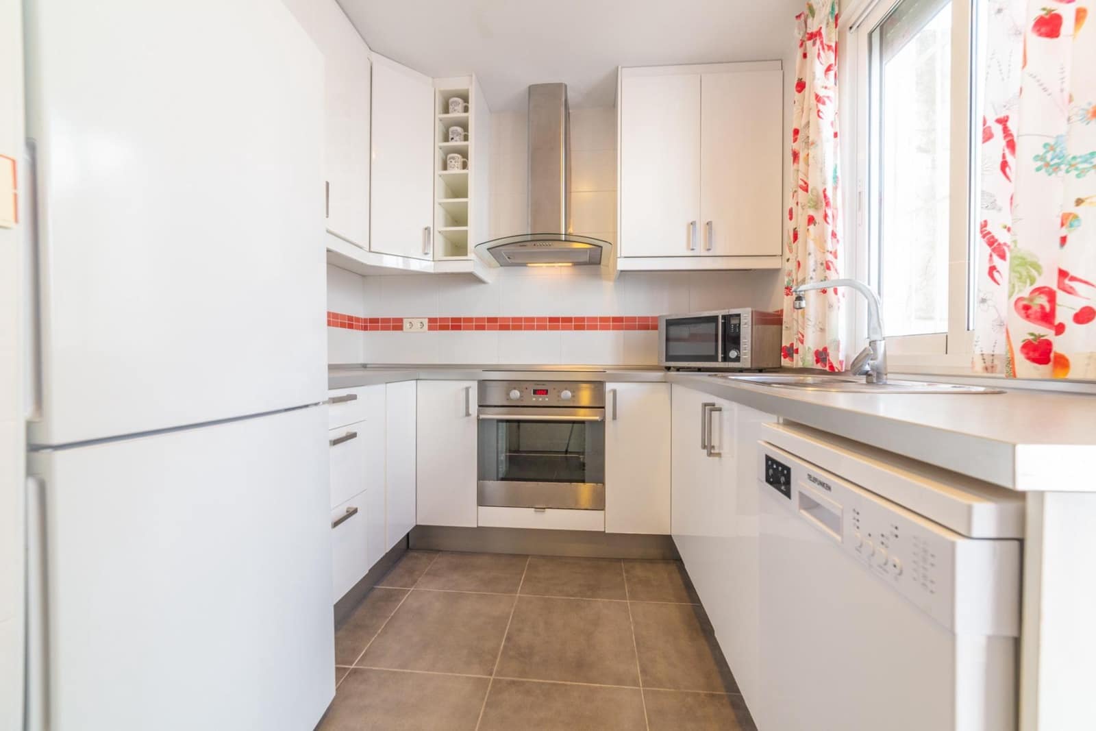 3 Zimmer Reihenhaus zu verkaufen in Santiago de la Ribera mit Garage - 270.000 € (Ref: 9561720)