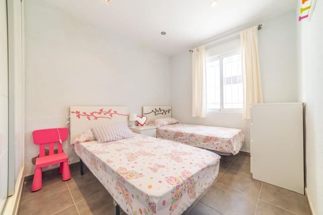 3 sovrum Radhus till salu i Santiago de la Ribera, San Javier med garage - 270 000 € (Ref: 9561720)