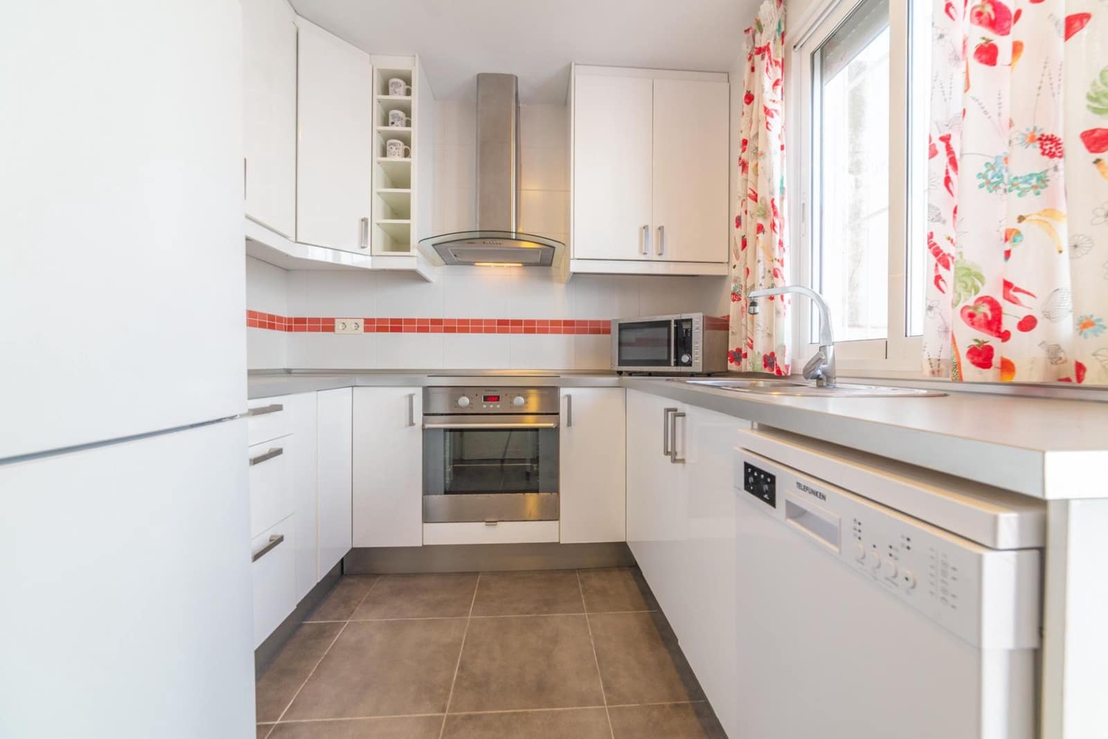 3 Zimmer Reihenhaus zu verkaufen in Santiago de la Ribera mit Garage - 270.000 € (Ref: 9561720)