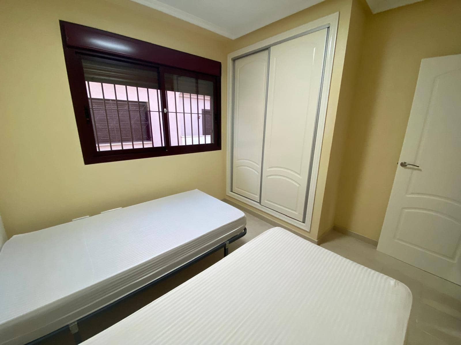 Adosado de 2 habitaciones en Balsicas en venta con piscina - 129.900 € (Ref: 9604923)