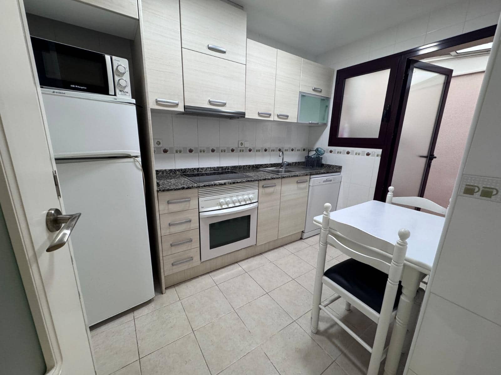 Adosado de 2 habitaciones en Balsicas en venta con piscina - 129.900 € (Ref: 9604923)