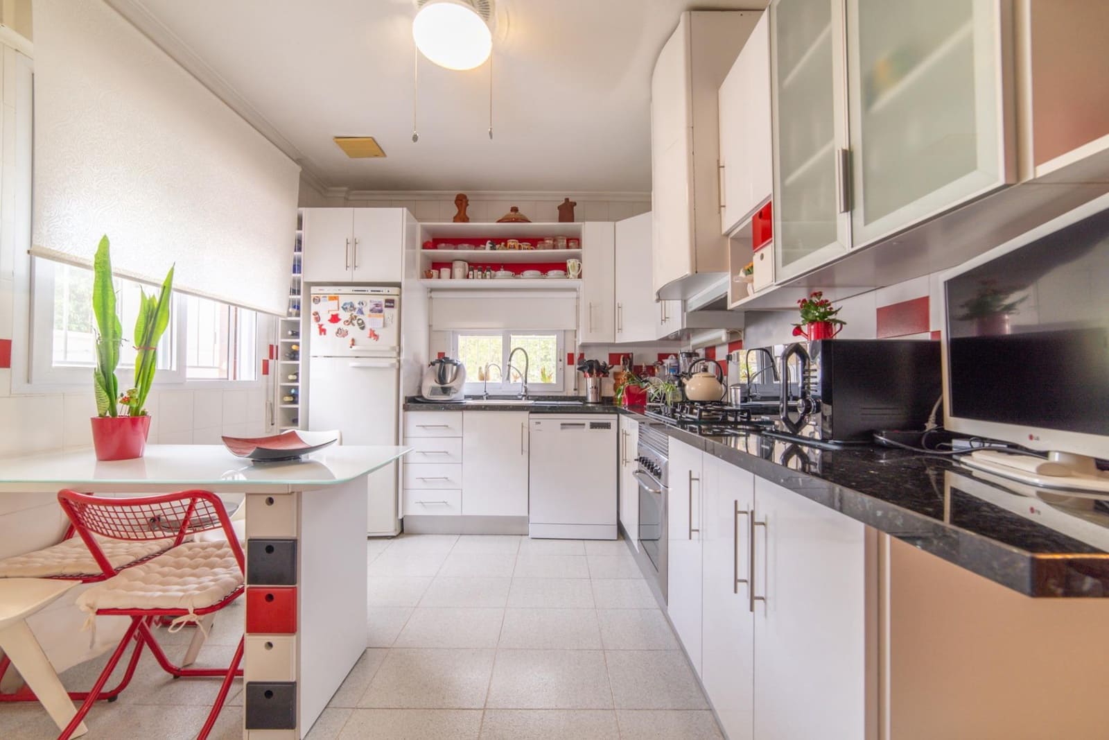 Chalet de 5 habitaciones en Santiago de la Ribera en venta con piscina garaje - 499.000 € (Ref: 9619163)