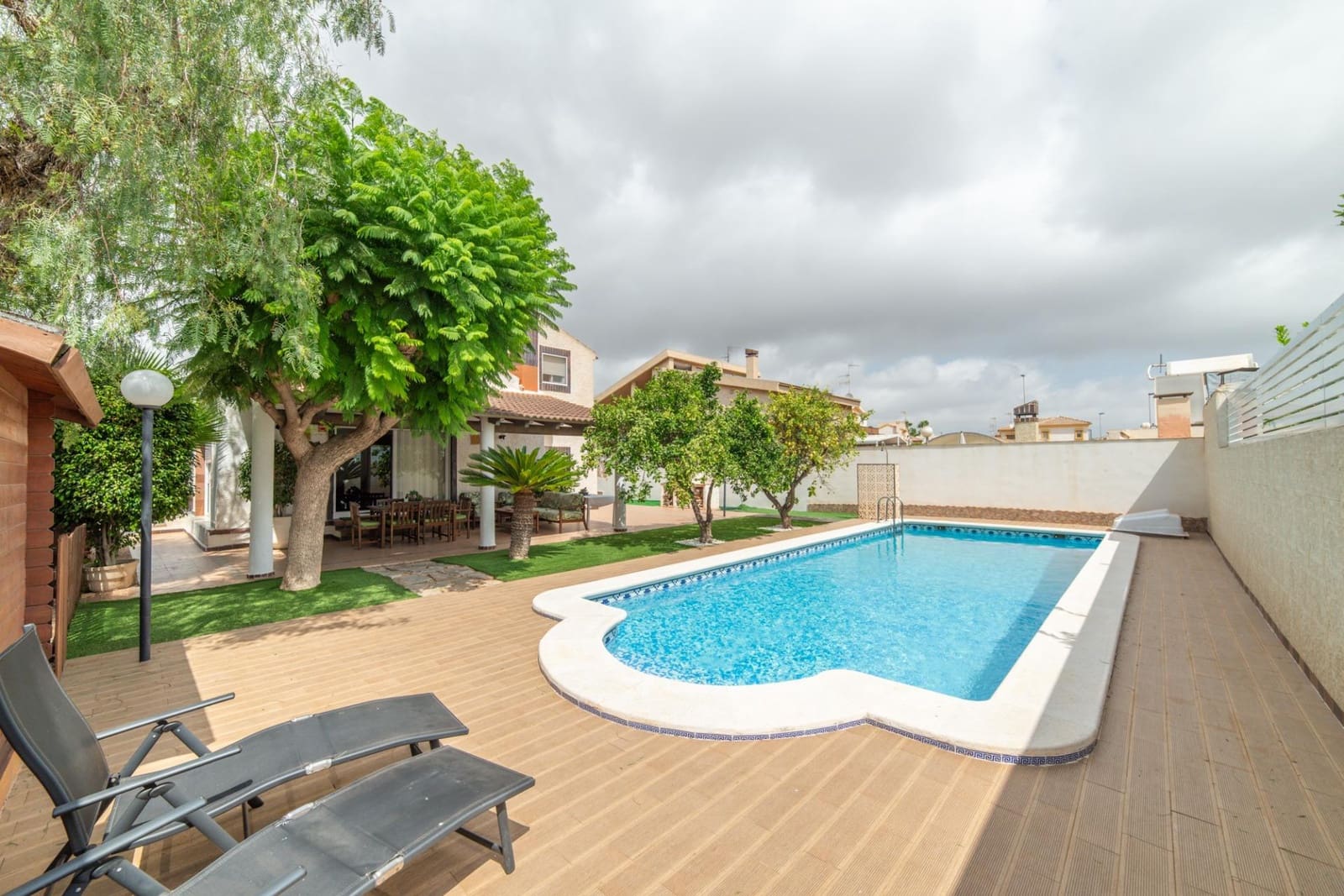 Chalet de 5 habitaciones en Santiago de la Ribera en venta con piscina garaje - 499.000 € (Ref: 9619163)