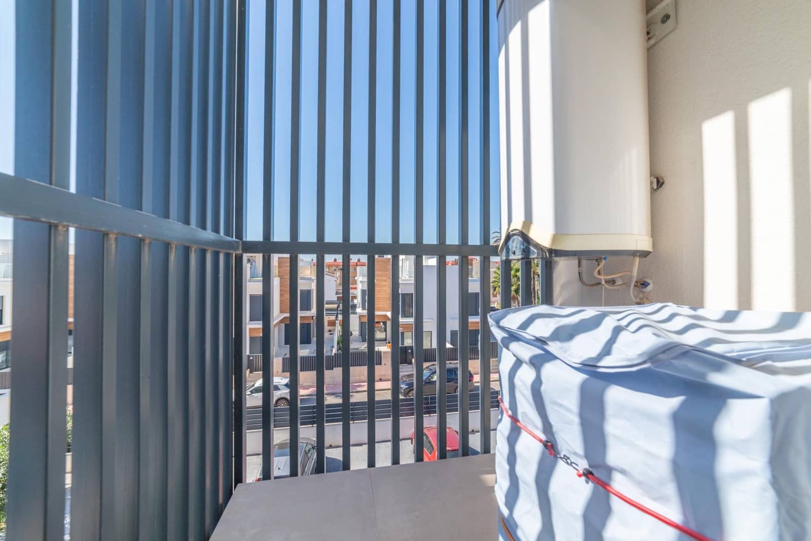 2 bedroom Apartment for sale in Santiago de la Ribera with pool - € 365,000 (Ref: 9621749)