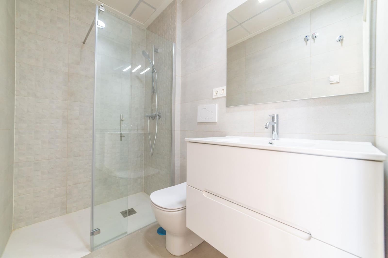 2 bedroom Apartment for sale in Santiago de la Ribera with pool - € 365,000 (Ref: 9621749)