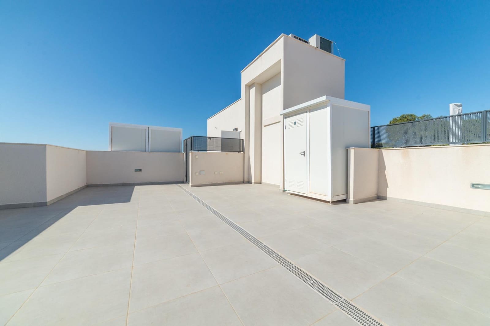 2 bedroom Apartment for sale in Santiago de la Ribera with pool - € 365,000 (Ref: 9621749)