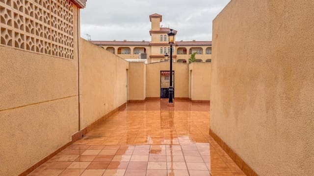 Garaje en La Manga del Mar Menor en venta - 47.500 € (Ref: 9656021)