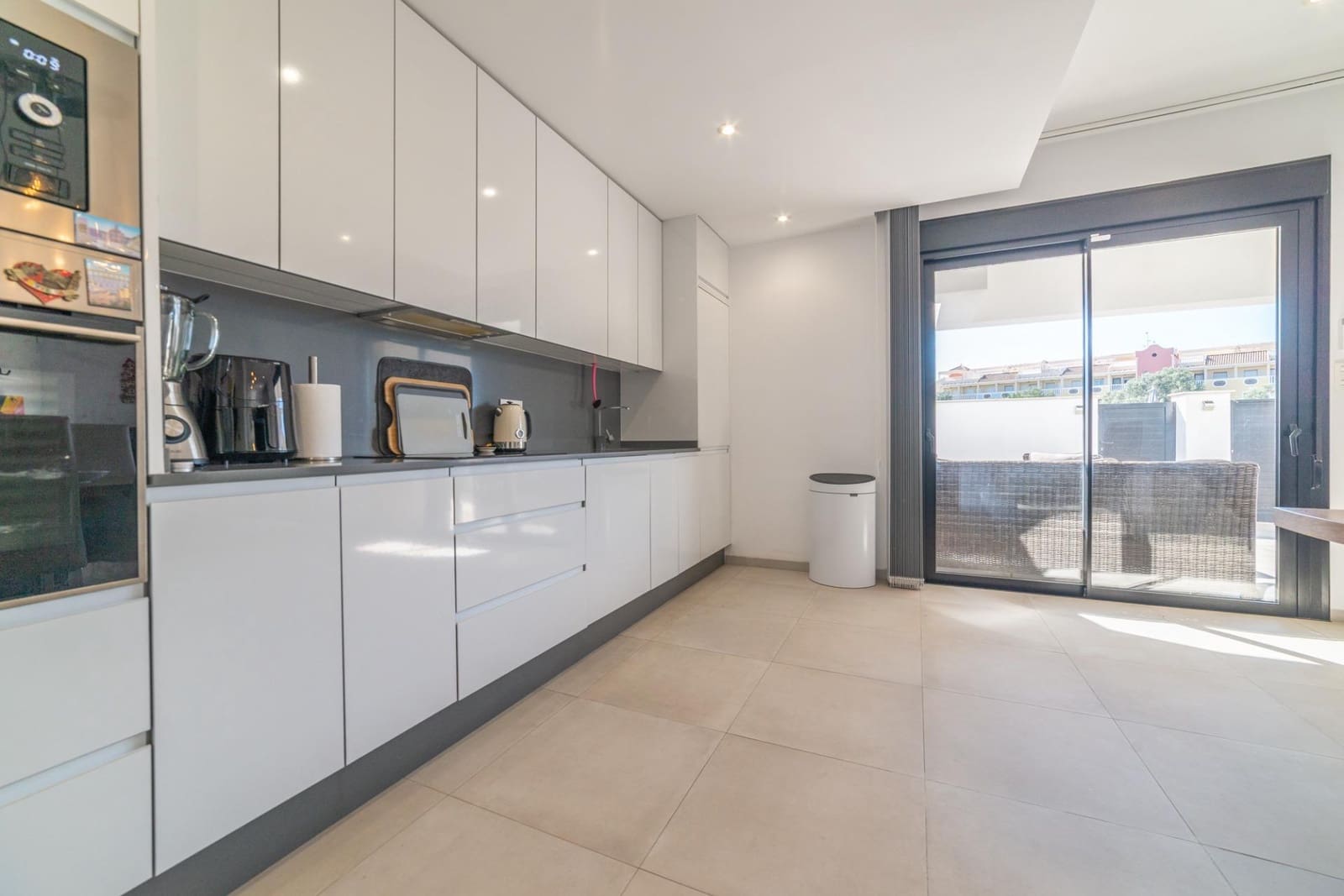 2 makuuhuone Huoneisto myytävänä paikassa Santiago de la Ribera mukana uima-altaan - 299 000 € (Ref: 9666436)