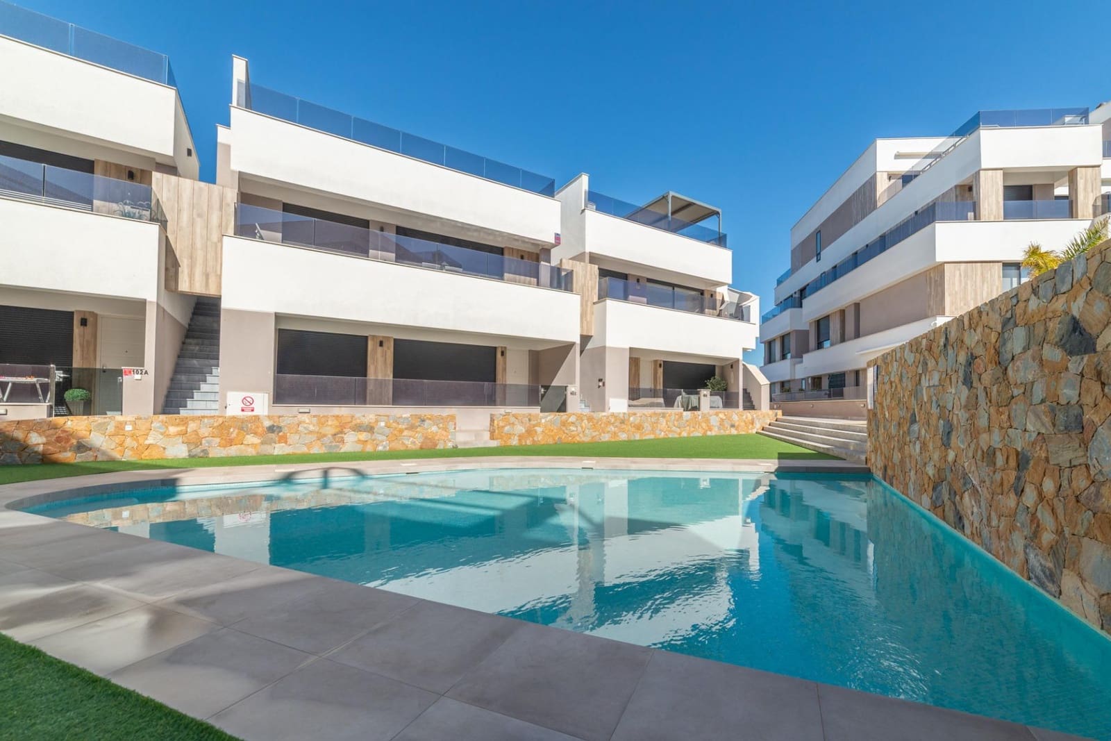 2 makuuhuone Huoneisto myytävänä paikassa Santiago de la Ribera mukana uima-altaan - 299 000 € (Ref: 9666436)