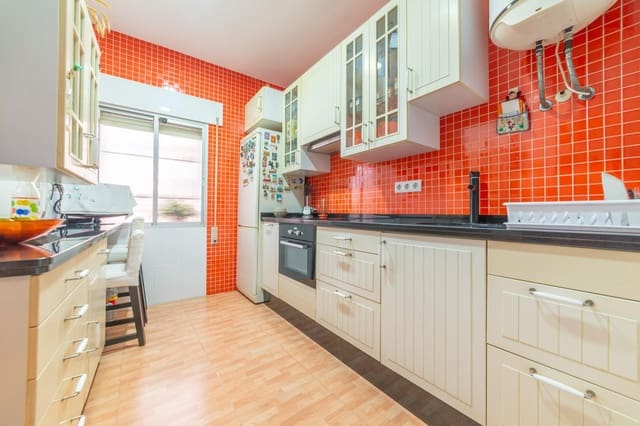 3 slaapkamer Villa te koop in Santiago de la Ribera, San Javier met garage - € 295.000 (Ref: 9674149)