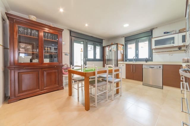 3 slaapkamer Villa te koop in San Javier met zwembad garage - € 329.000 (Ref: 9682472)