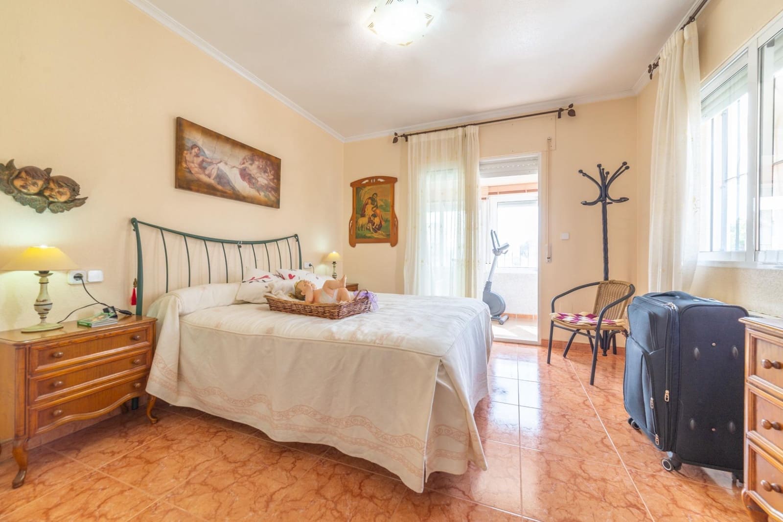 Casa de 4 habitaciones en Santiago de la Ribera en venta con piscina - 290.000 € (Ref: 9695275)