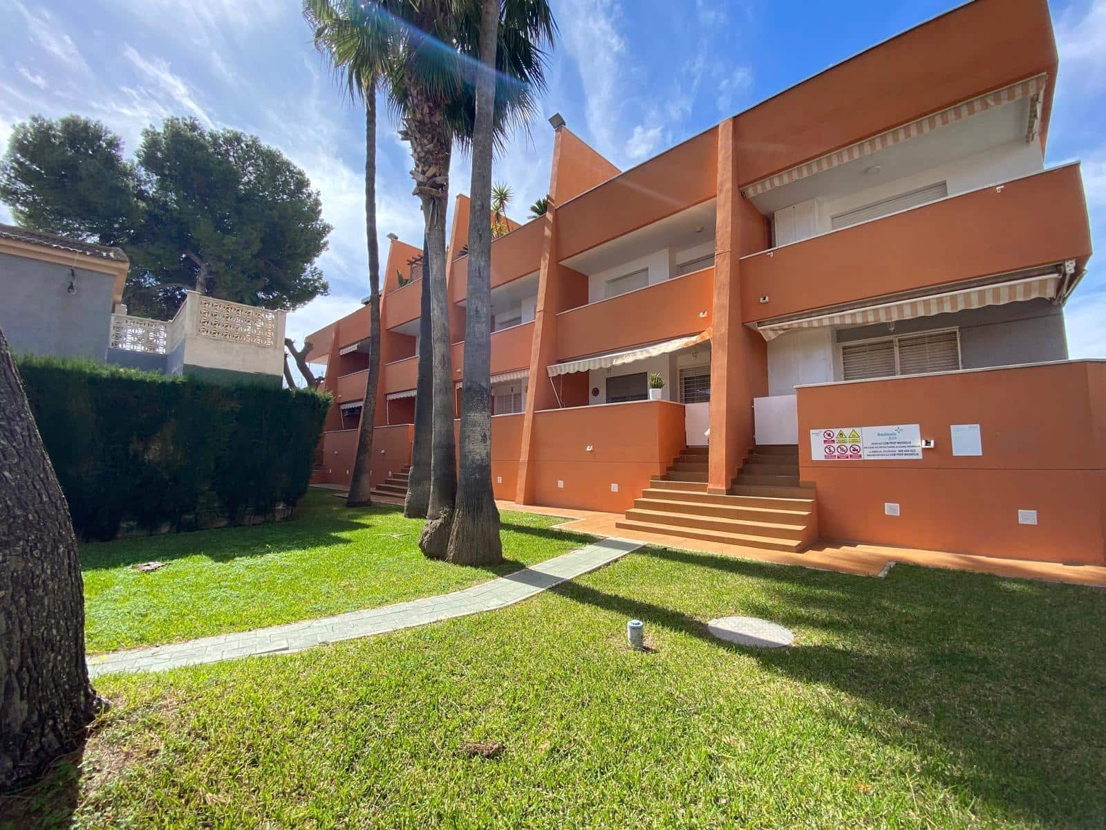 2 bedroom Apartment for sale in Santiago de la Ribera with pool - € 156,000 (Ref: 9714875)