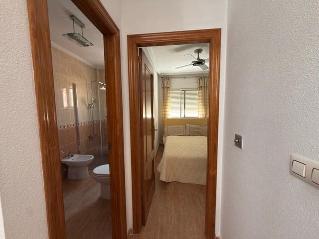 3 soverom Rekkehus til salgs i San Pedro del Pinatar med svømmebasseng - € 199 000 (Ref: 9714876)