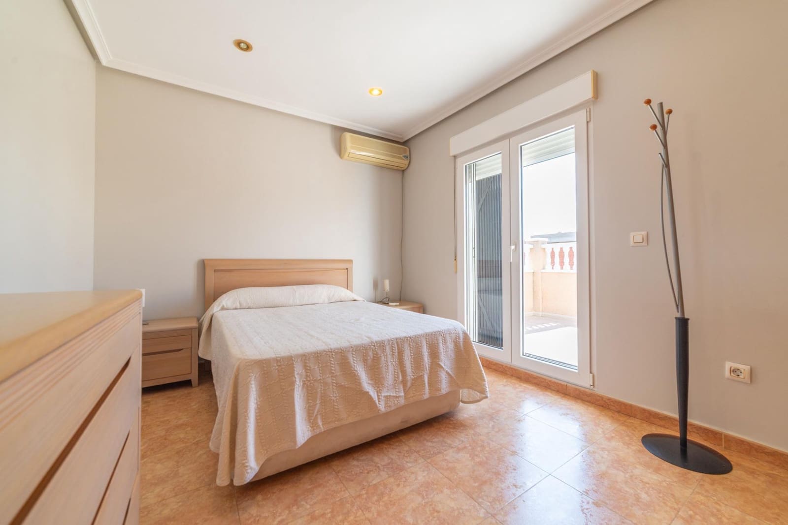 3 bedroom Semi-detached Villa for sale in San Javier with garage - € 259,000 (Ref: 9733880)