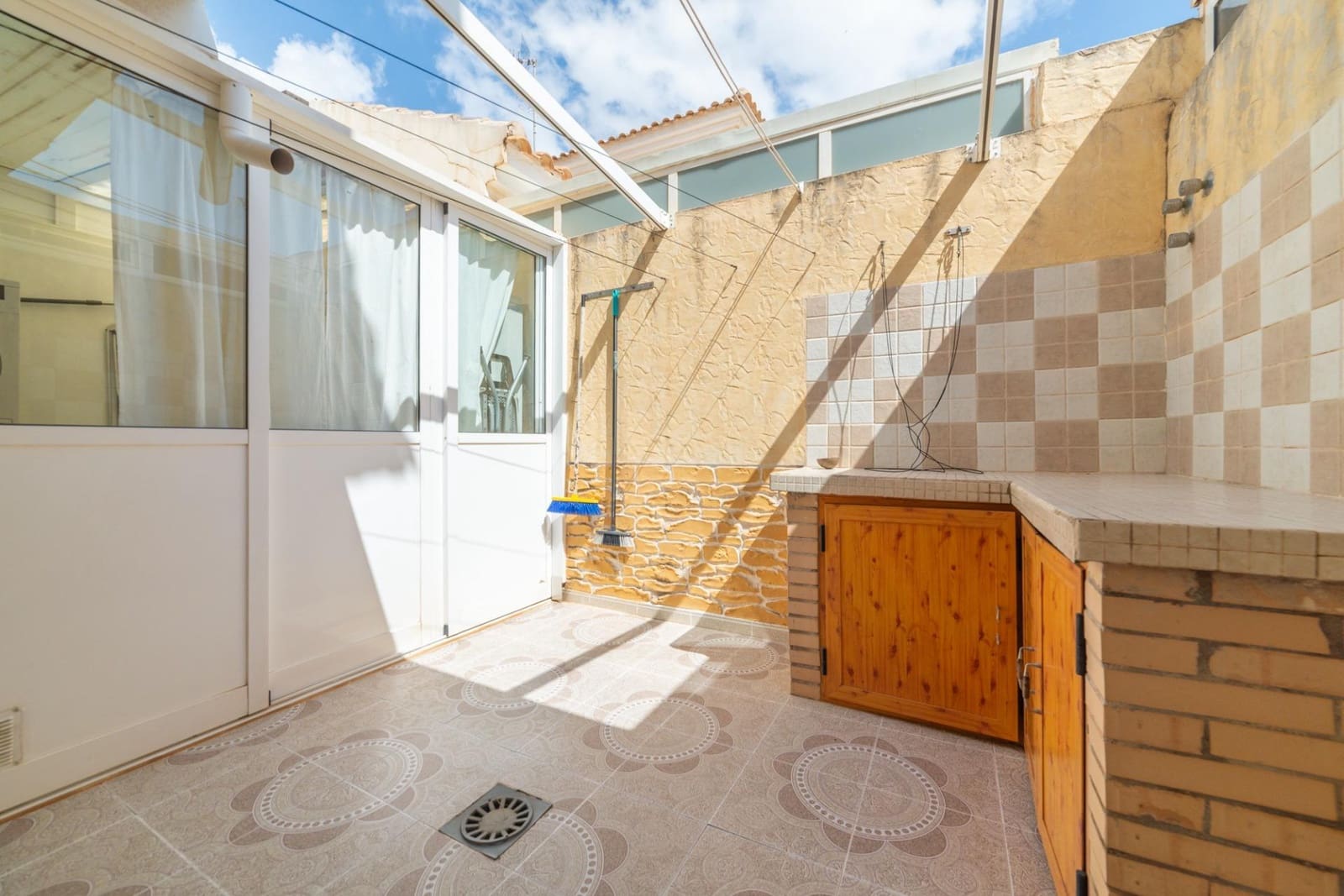 3 bedroom Semi-detached Villa for sale in San Javier with garage - € 259,000 (Ref: 9733880)