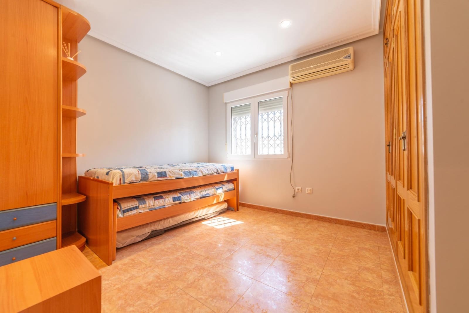 3 bedroom Semi-detached Villa for sale in San Javier with garage - € 259,000 (Ref: 9733880)