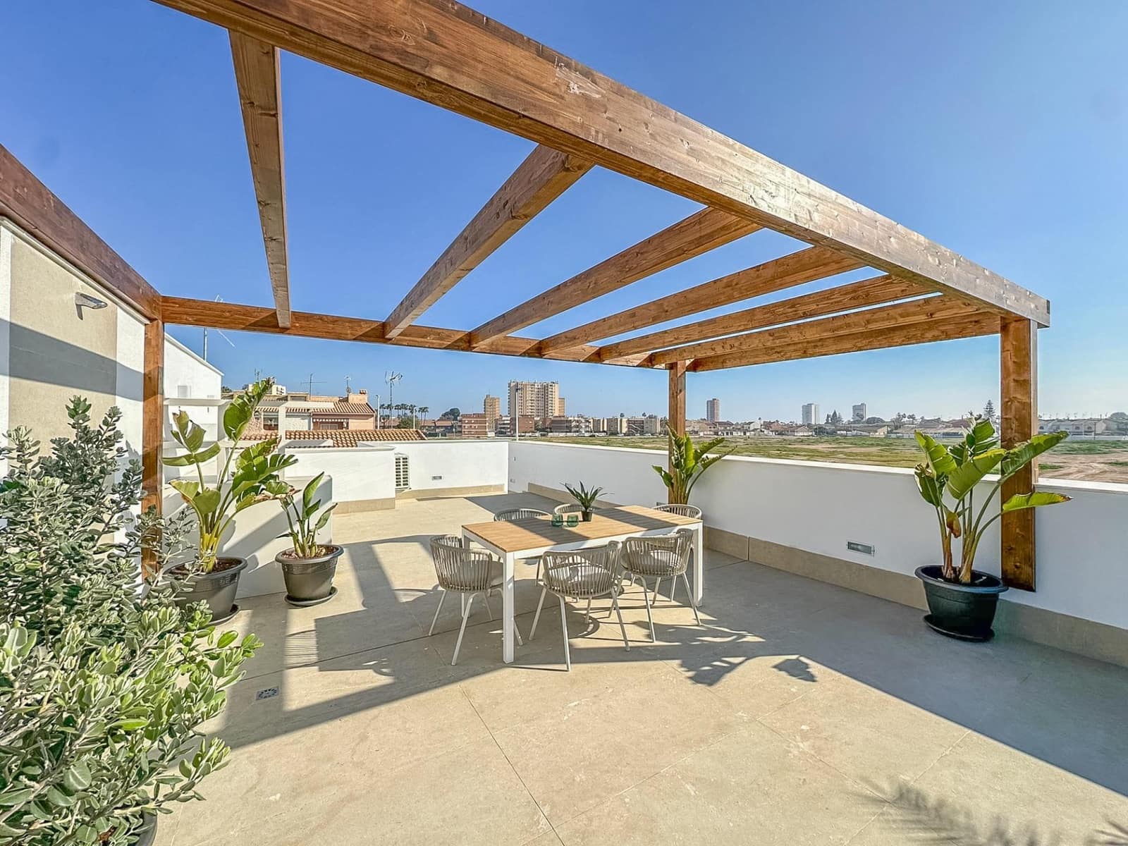 2 quarto Moradia Geminada para venda em Santiago de la Ribera com piscina - 499 000 € (Ref: 9733881)