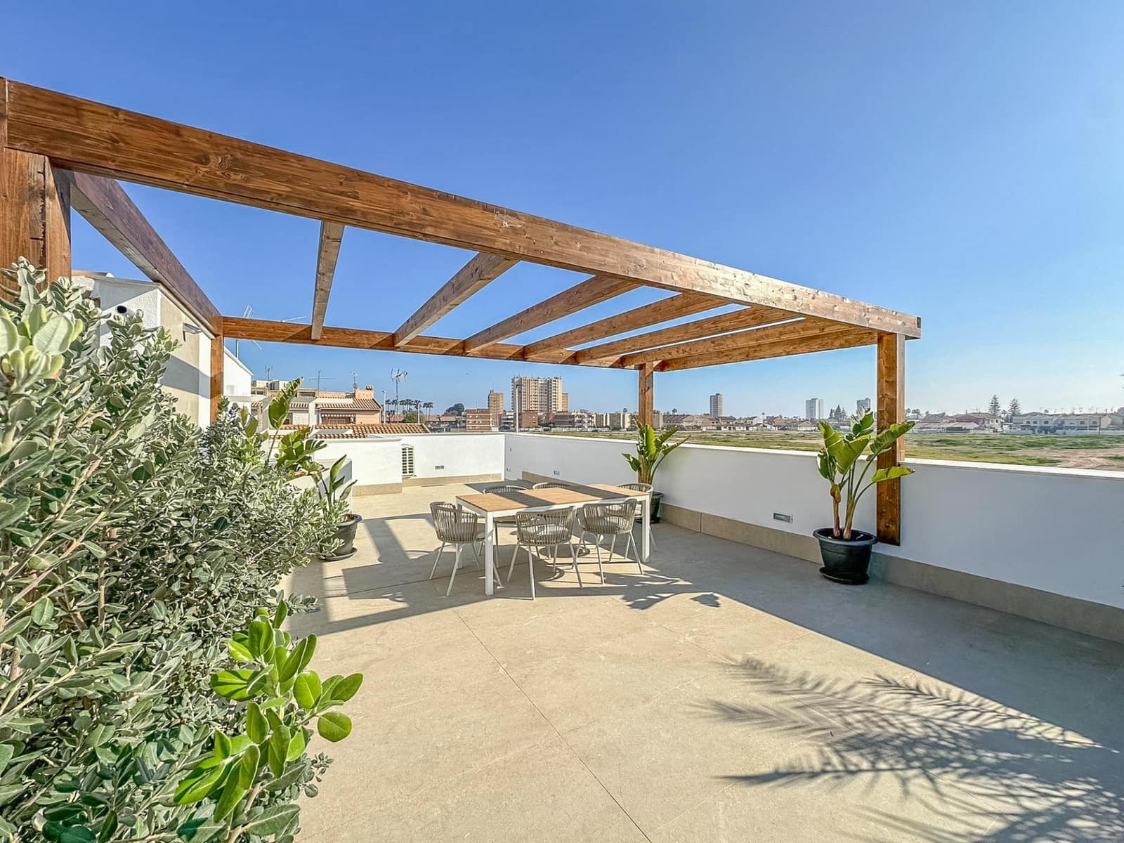 2 quarto Moradia Geminada para venda em Santiago de la Ribera com piscina - 499 000 € (Ref: 9733881)