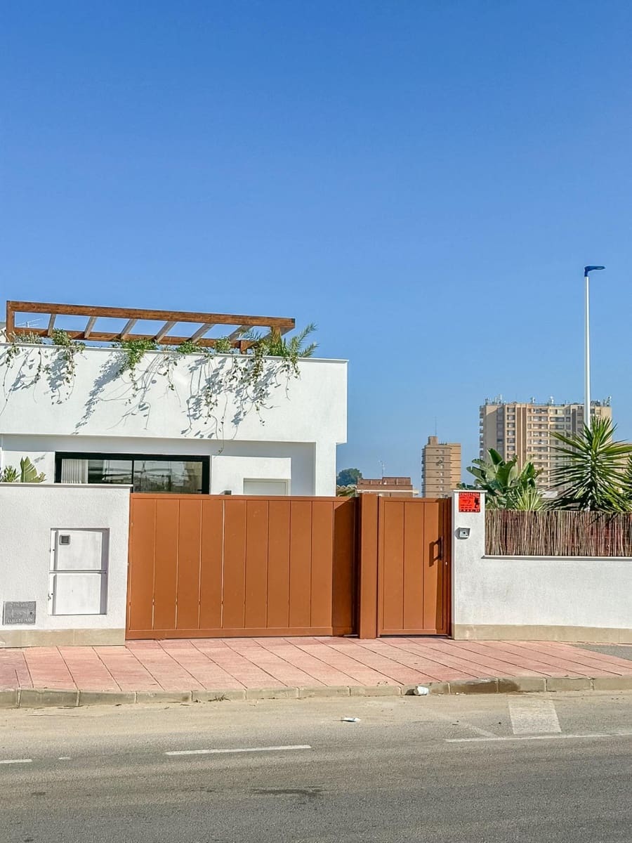 2 quarto Moradia Geminada para venda em Santiago de la Ribera com piscina - 499 000 € (Ref: 9733881)