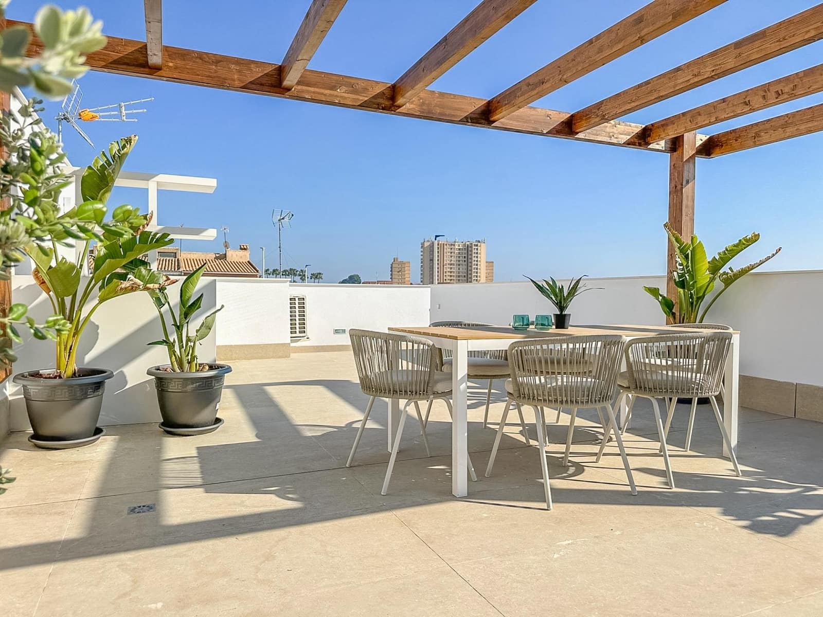 2 quarto Moradia Geminada para venda em Santiago de la Ribera com piscina - 499 000 € (Ref: 9733881)