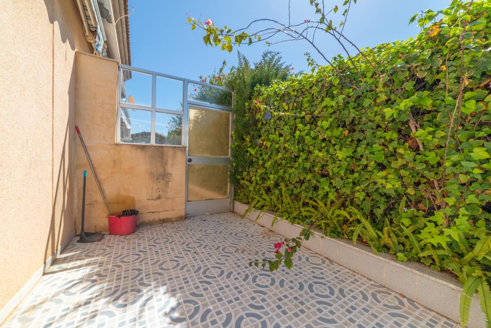 3 slaapkamer Halfvrijstaande villa te koop in Los Cuarteros - € 179.900 (Ref: 9735529)