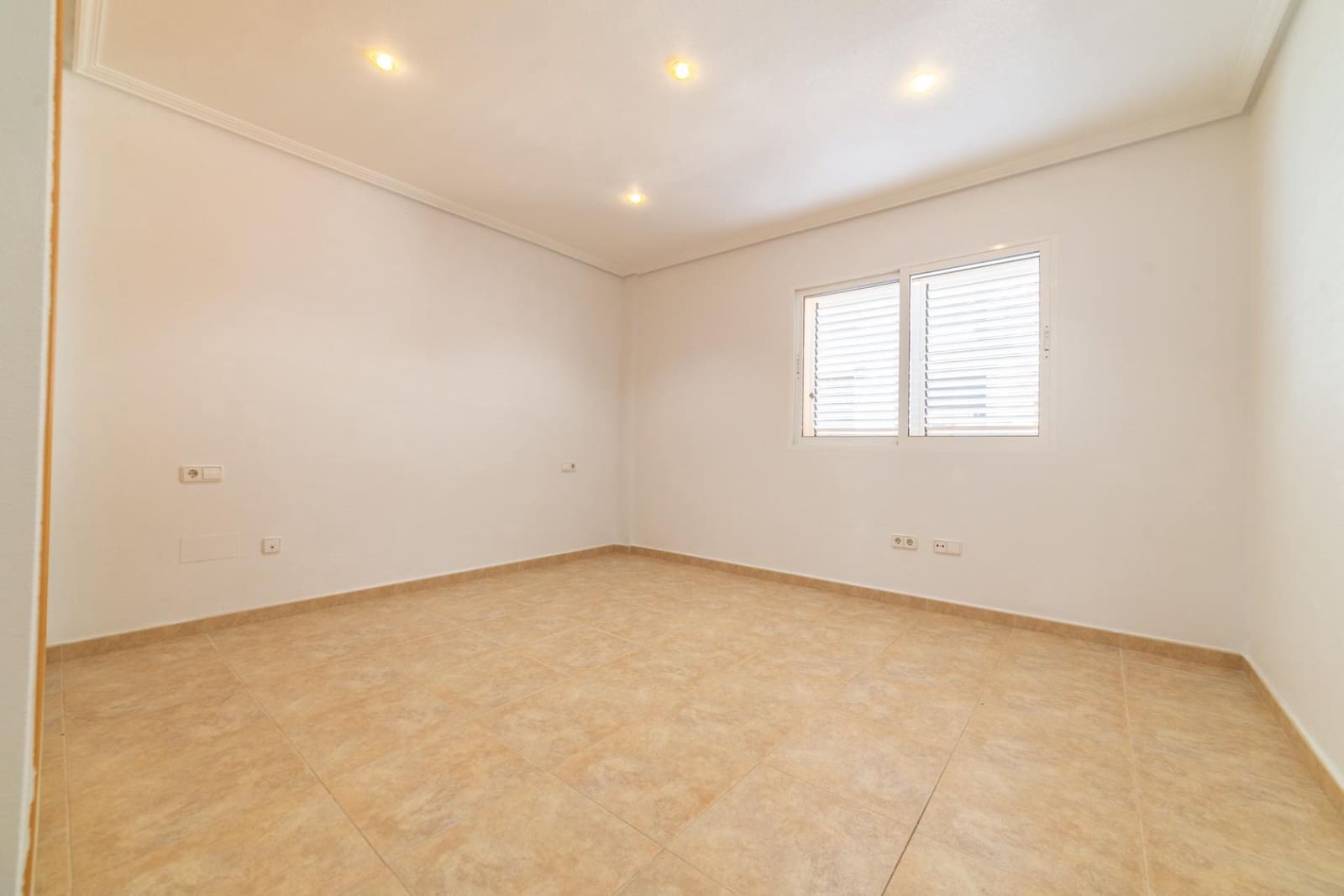 4 quarto Moradia em Banda para venda em Santiago de la Ribera - 280 000 € (Ref: 9738491)