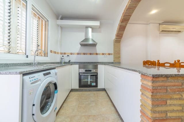 4 chambre Villa/Maison Mitoyenne à vendre à Santiago de la Ribera, San Javier - 280 000 € (Ref: 9738491)