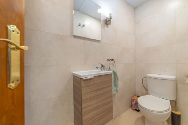 4 camera da letto Villetta a Schiera in vendita in Santiago de la Ribera, San Javier con piscina garage - 349.000 € (Rif: 9747798)