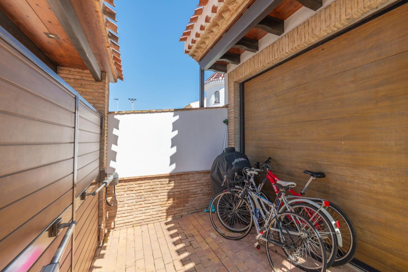 4 camera da letto Villetta a Schiera in vendita in Santiago de la Ribera con piscina garage - 349.000 € (Rif: 9747798)