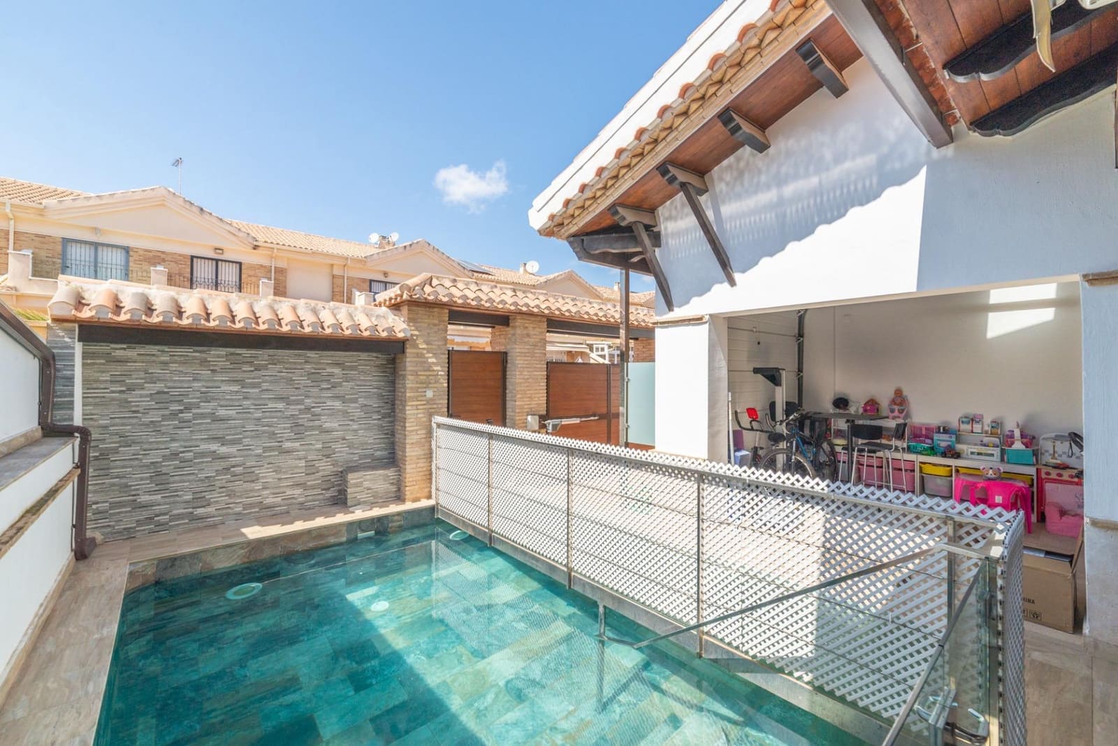 4 camera da letto Villetta a Schiera in vendita in Santiago de la Ribera con piscina garage - 349.000 € (Rif: 9747798)