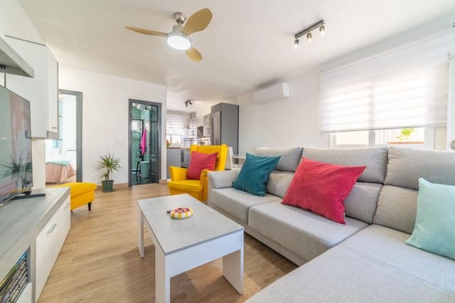 Apartamento de 2 habitaciones en Los Alcázares en venta - 139.900 € (Ref: 9747799)