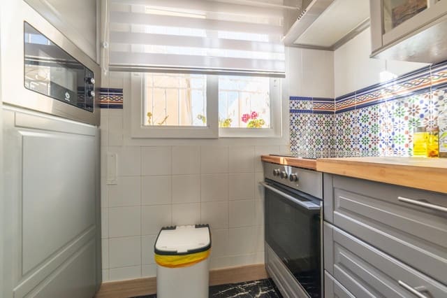 Apartamento de 2 habitaciones en Los Alcázares en venta - 139.900 € (Ref: 9747799)